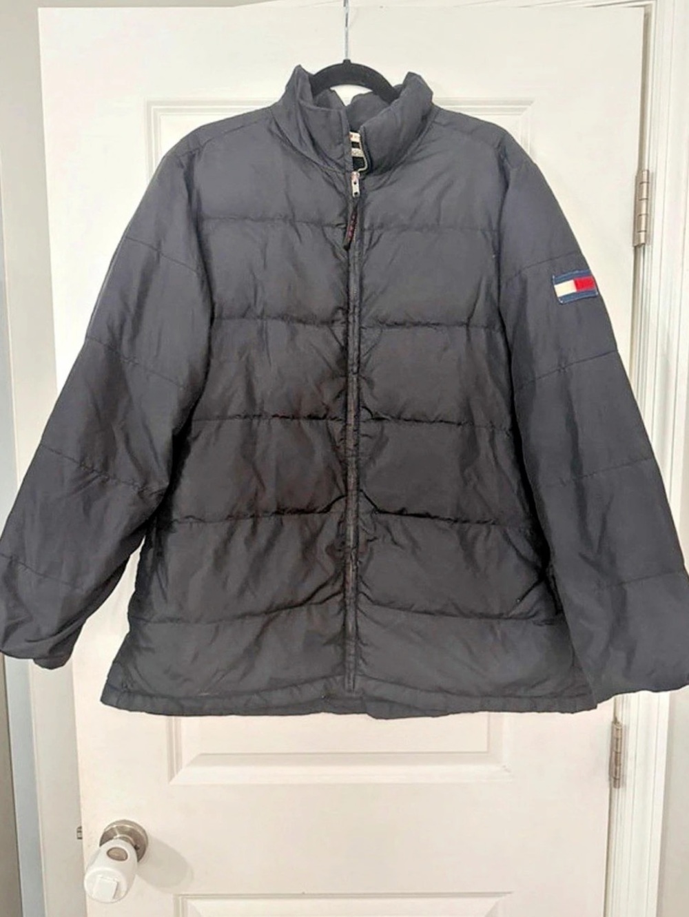 Tommy Hilfiger Black Puffer Jacket Size XL
